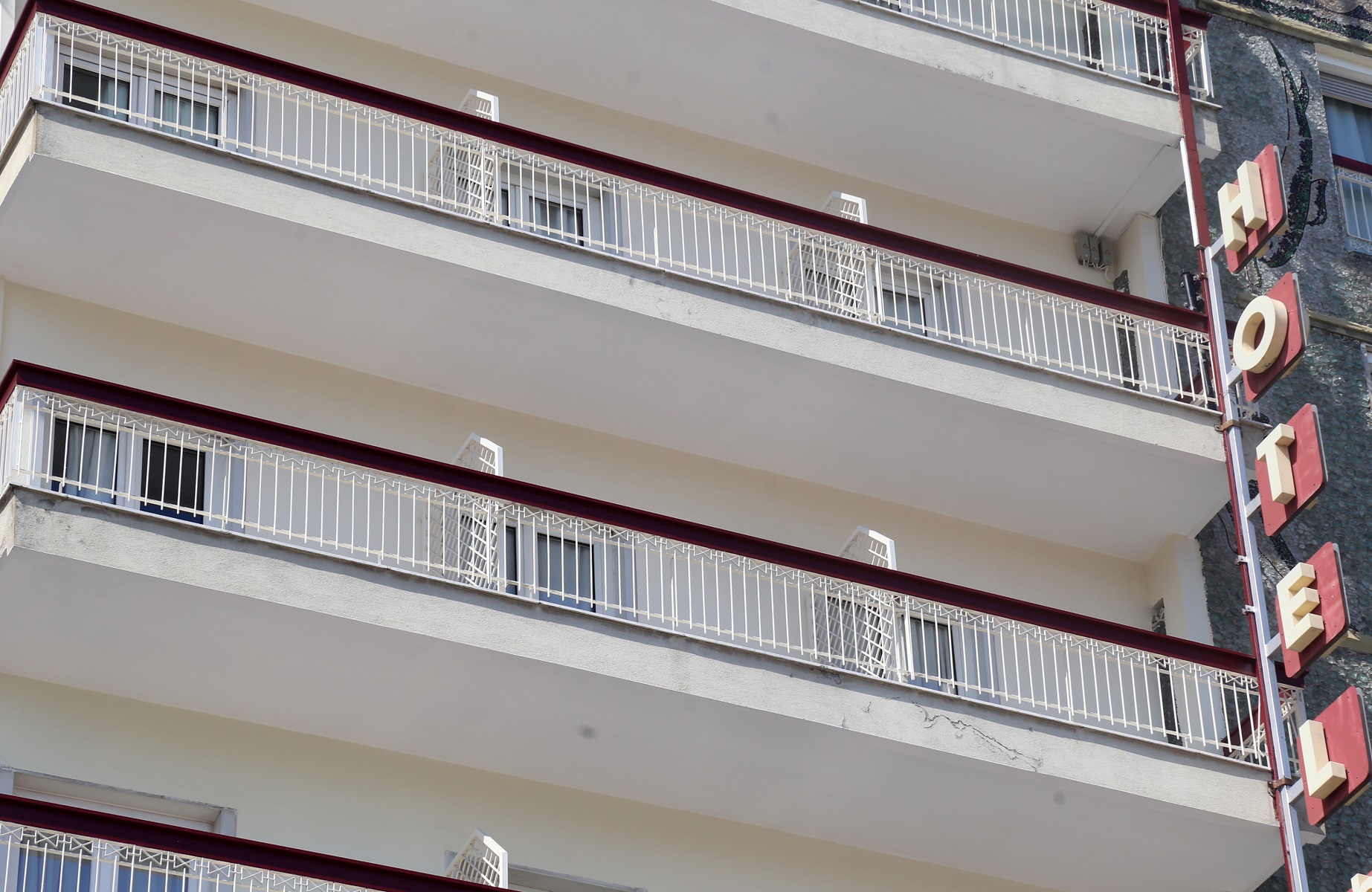 Κορωνοϊός ξενοδοχεία: Σκέψεις για παράταση λειτουργίας