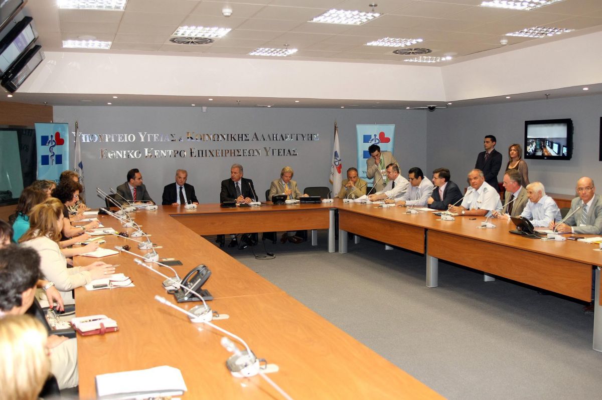 Όταν ο Τσιόδρας ήταν στην ίδια θέση στο Υπουργείο Υγείας και το 2009
