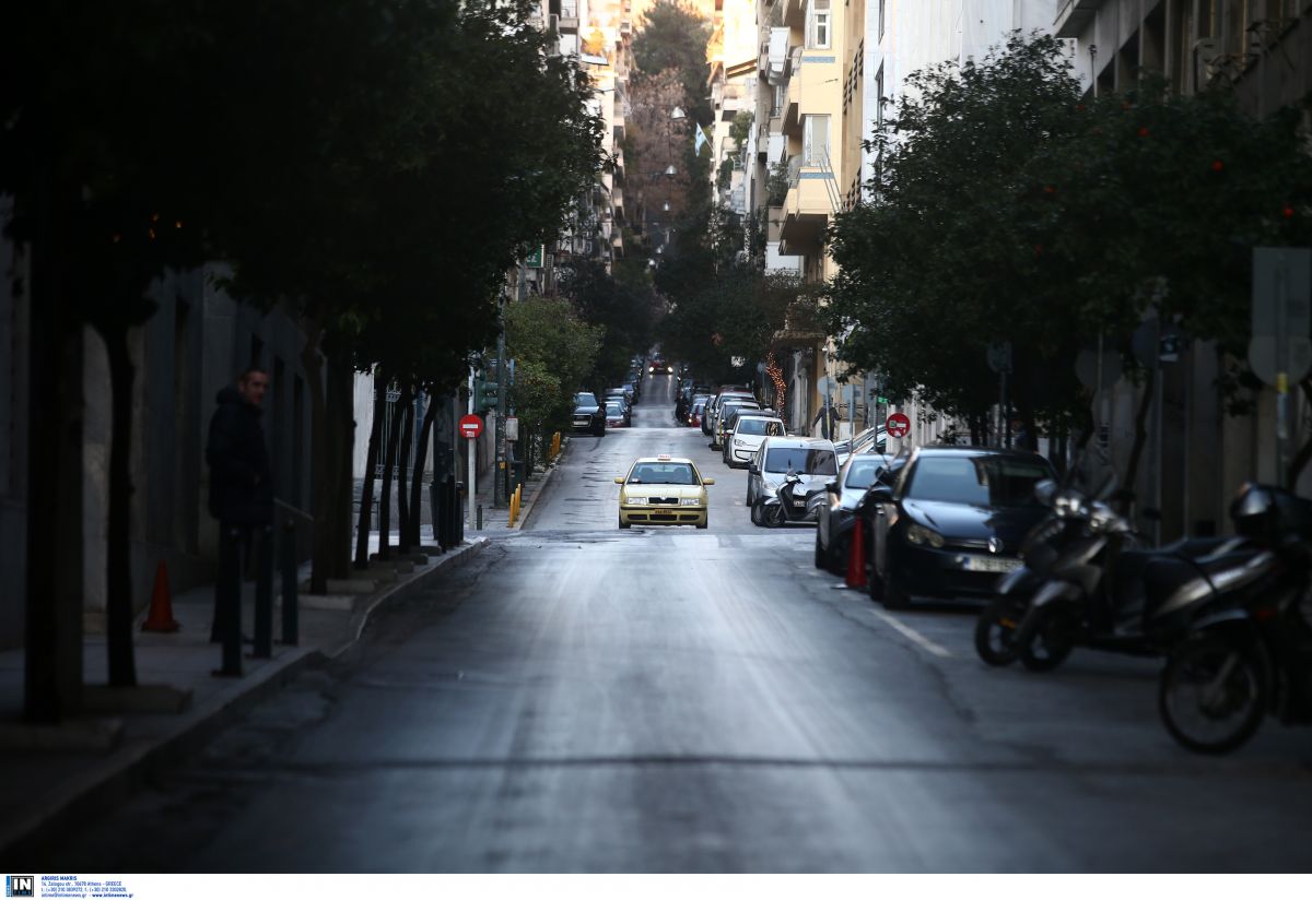 Αυτό είναι το παράξενο που συνέβη στην Ελλάδα με την ανακοίνωση των μέτρων απαγόρευσης κυκλοφορίας