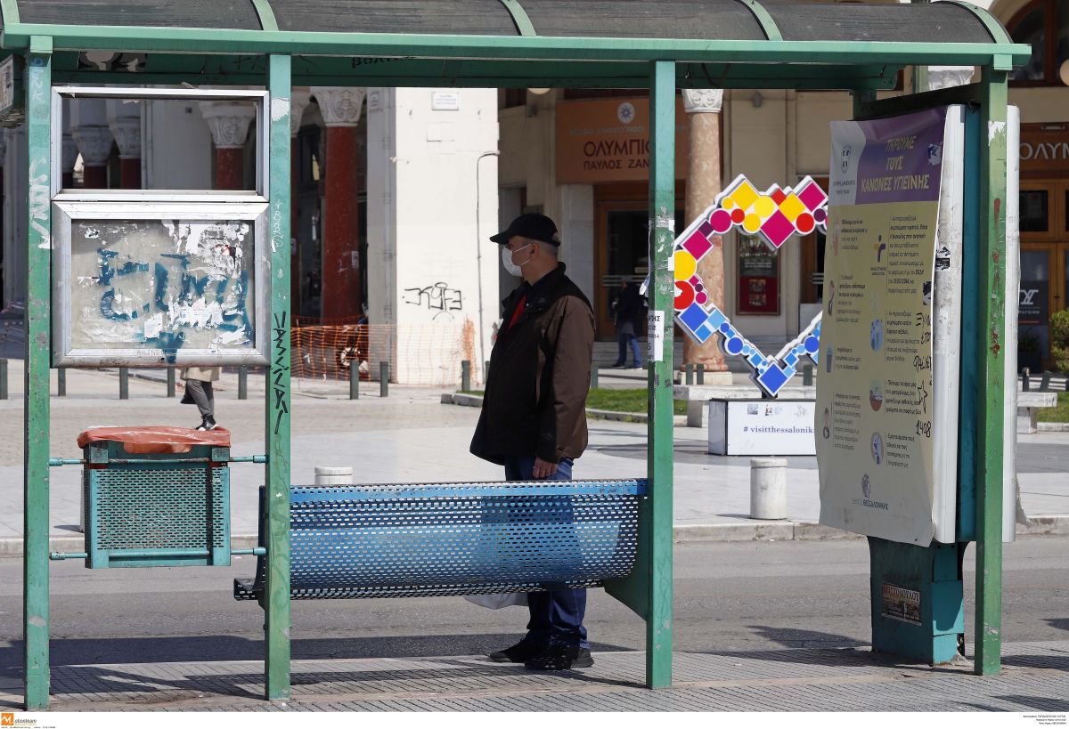 Υποχρεωτικά με μάσκα όλοι στα Μέσα Μαζικής Μεταφοράς