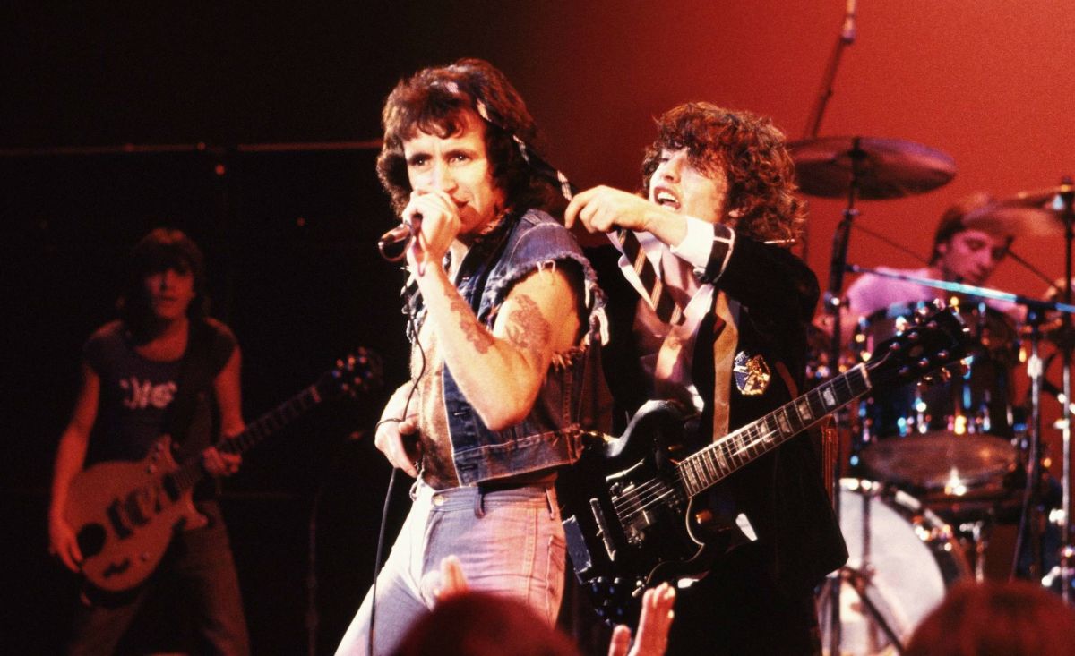 AC/DC