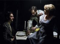 Θέατρο Οδού Κεφαλληνίας: Διαδικτυακά έξι παραστάσεις δωρεάν [vid]