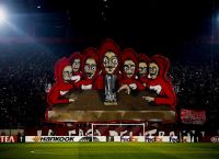 La Casa De Papel – Ολυμπιακός: «Μείνετε σπίτι και δείτε την τέταρτη σεζόν» La Casa De Papel – Ολυμπιακός: «Μείνετε σπίτι και δείτε την τέταρτη σεζόν»