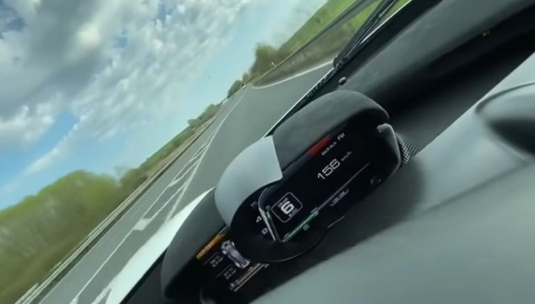 Ferrari Γερμανία: “Απογείωση” στα 372 χλμ/ώρα στον αυτοκινητόδρομο [vid]