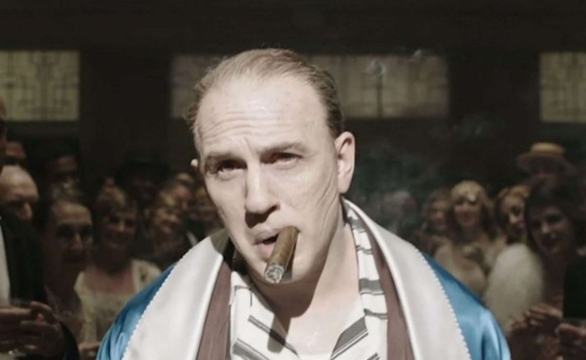 Tom Hardy Capone: Ο γνωστός ηθοποιός μεταμορφώθηκε στον μεγαλύτερο γκάνγκστερ