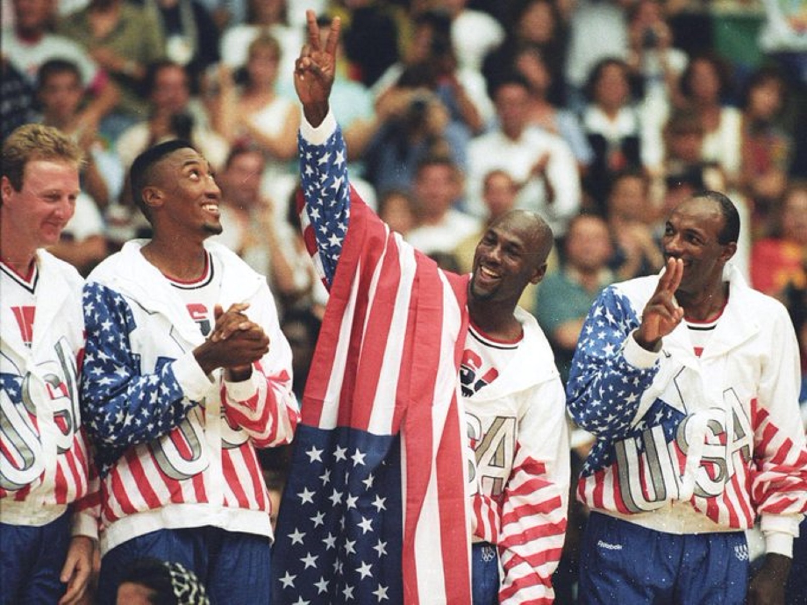 Μάικλ Τζόρνταν: Η φανέλα του στην Dream Team δημοπρατήθηκε έναντι 216.000 δολαρίων