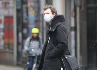 Ισπανία κορωνοϊός: Υποχρεωτική η μάσκα στο δρόμο όπου δεν είναι εφικτή η τήρηση των αποστάσεων Ισπανία κορωνοϊός: Υποχρεωτική η μάσκα στο δρόμο όπου δεν είναι εφικτή η τήρηση των αποστάσεων