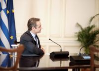 Μητσοτάκης Κεραμέως: Τηλεδιάσκεψη με πρώτο θέμα τις Πανελλαδικές