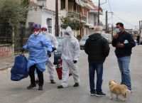 Ελλάδα κορωνοϊός κρούσματα: Αρνητικά τα 11 δείγματα των Ρομά από τον Βόλο