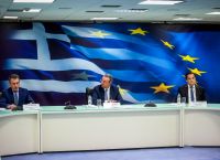Βρούτσης 800 ευρώ: Αυτό είναι το πακέτο των 24 δισ. ευρώ για τη στήριξη της οικονομίας