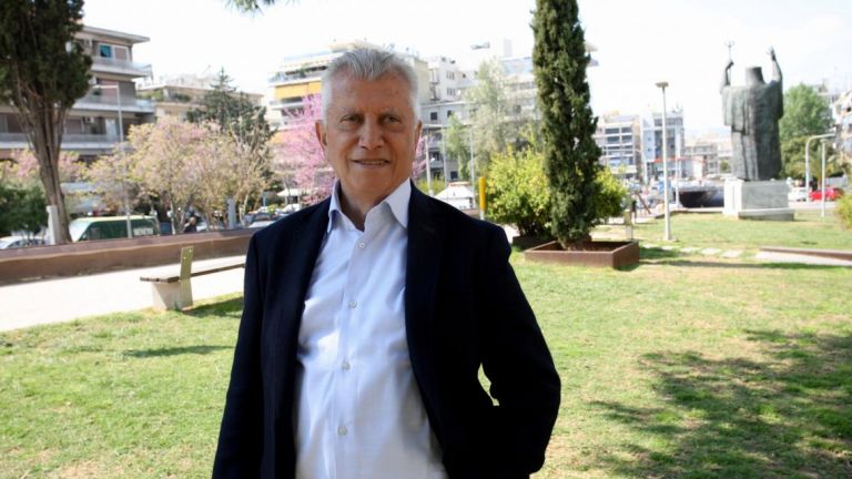 Σταύρος Τζουλάκης