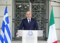 Συμφωνία για ΑΟΖ υπογράφουν Δένδιας και Λουίτζι Ντι Μάιο