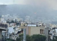 Φωτιά τώρα: Πυρκαγιά στην Αγία Βαρβάρα Αττικής