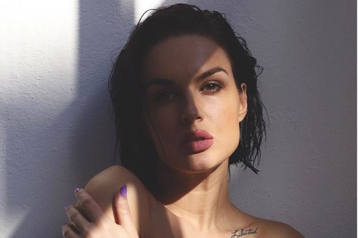 Ντένια Αγαλιανού: Από το Next Top Model στο Netflix