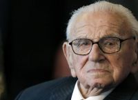 Nicholas Winton: Η Google τιμά τη γέννηση του μεγάλου ανθρωπιστή Nicholas Winton: Η Google τιμά τη γέννηση του μεγάλου ανθρωπιστή