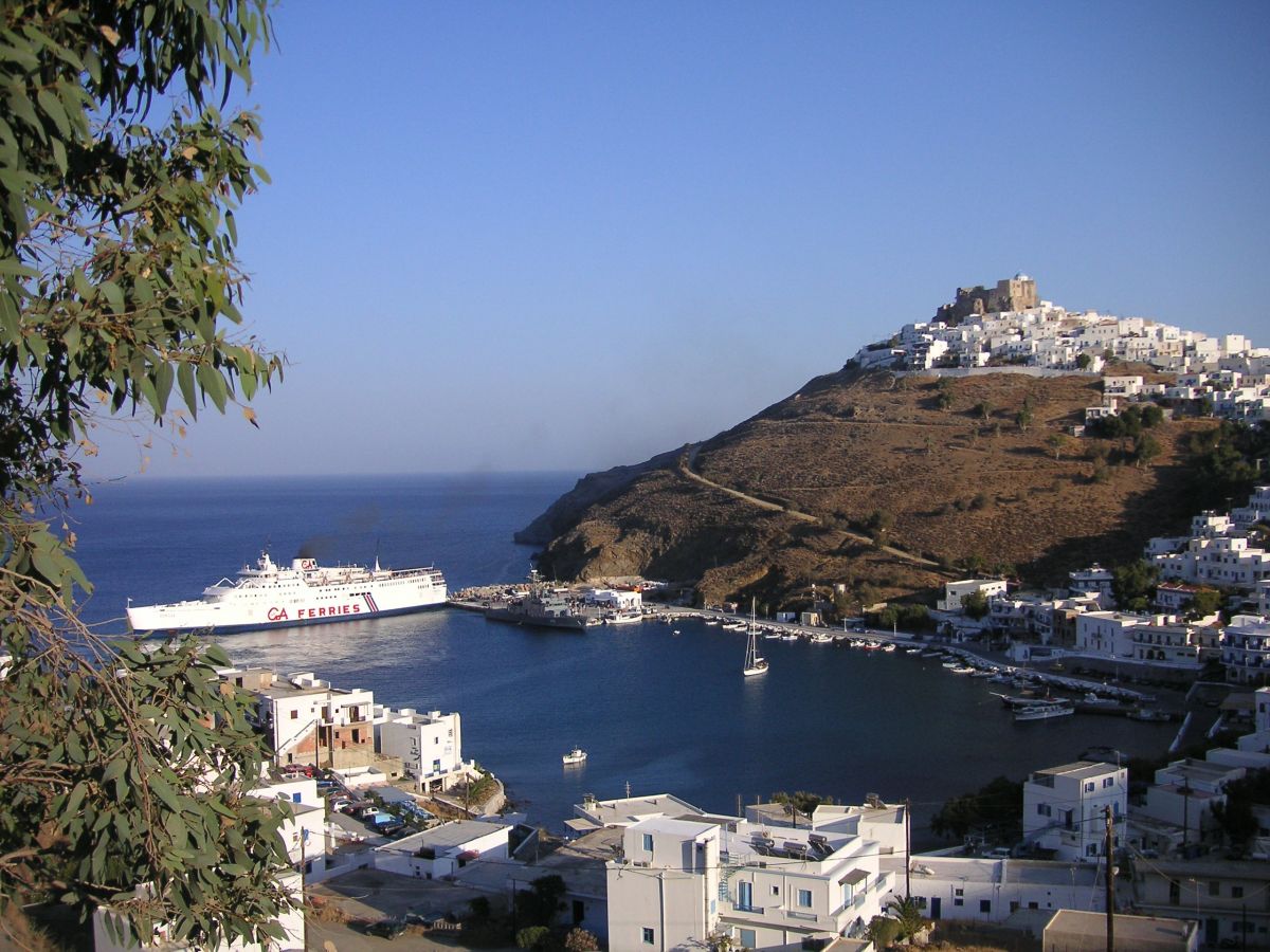 Αστυπάλαια κορωνοϊός: Δωρεάν διακοπές σε γιατρούς νοσηλευτές