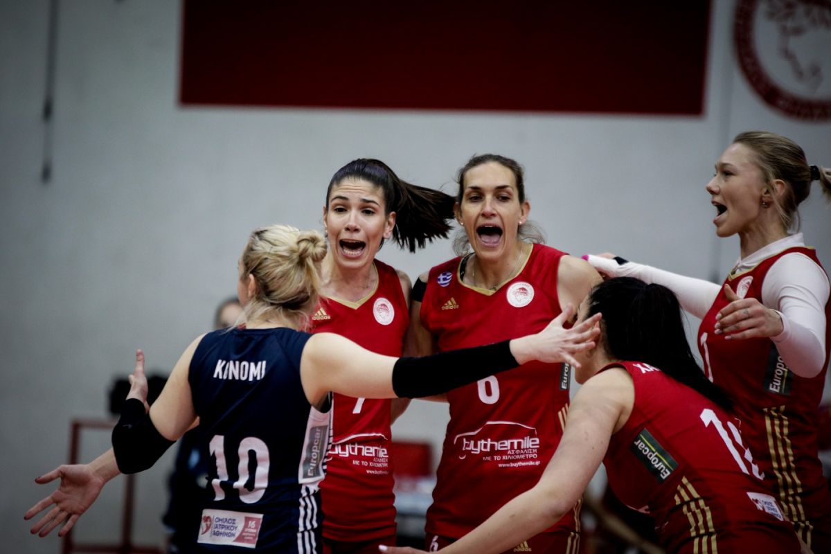 Ολυμπιακός βόλεϊ γυναικών: Πρωταθλήτριες οι «ερυθρόλευκες»