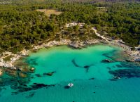 Τουρισμός «Γαλάζια Σημαία»: Δεύτερη στον κόσμο η Ελλάδα σε βραβευμένες παραλίες