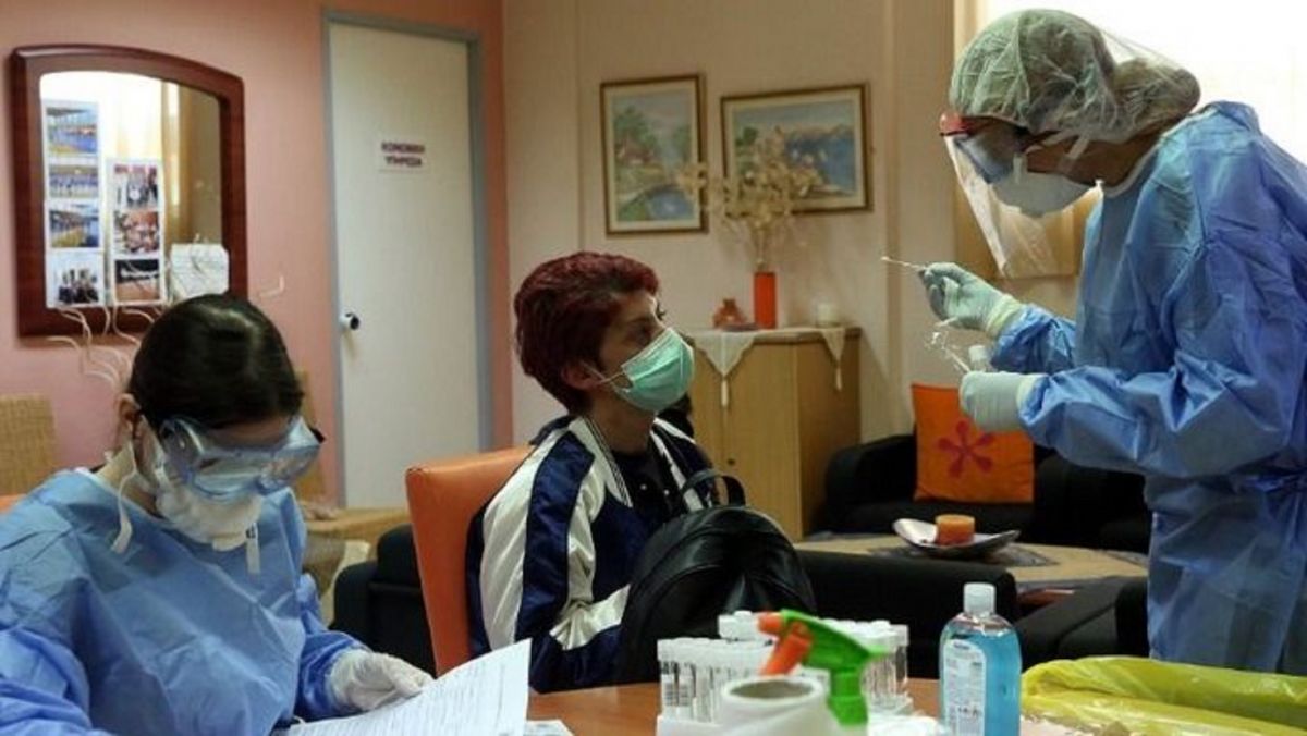 Ελλάδα  κορωνοϊός: Ξεκίνησαν οι έλεγχοι από τις πρώτες 25 Κινητές Ομάδες ΕΟΔΥ