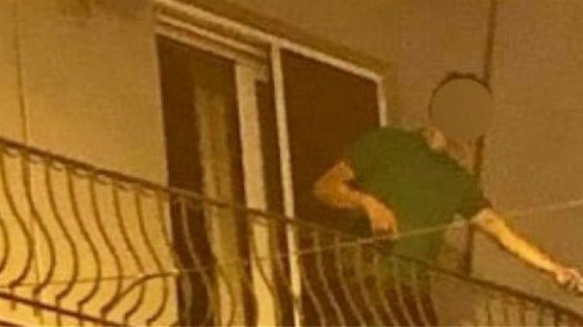 Θεσσαλονίκη: Πετούσε γλάστρες και καρέκλες από το μπαλκόνι του σε θαμώνες μπαρ [vid]