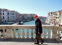 Κορωνοϊός Ιταλία: Η Λομβαρδία ετοιμάζεται για νυκτερινή απαγόρευση κυκλοφορίας Κορωνοϊός Ιταλία: Η Λομβαρδία ετοιμάζεται για νυκτερινή απαγόρευση κυκλοφορίας