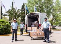 Πρεσβεία ΗΠΑ κορωνοϊός: Δώρισε γάντια και μάσκες στην Αστυνομία