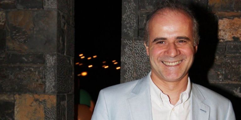 Επιστρέφει στην τηλεόραση ο Γιώργος Μητσικώστας
