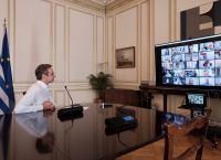 Μητσοτάκης λοιμωξιολόγοι: «Σας εμπιστεύτηκα και με δικαιώσατε»