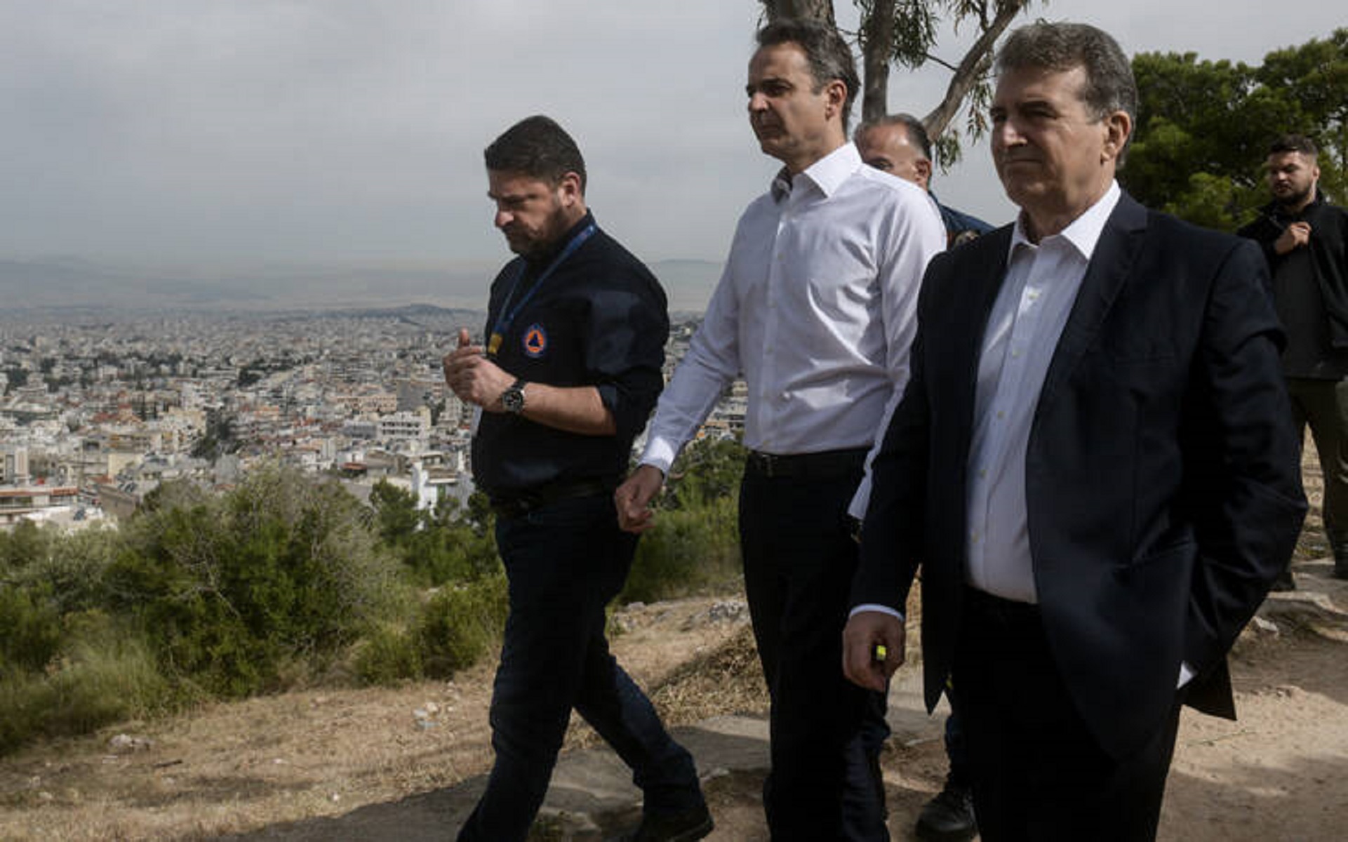 Κυριάκος Μητσοτάκης: Επίσκεψη στον Υμηττό από τον πρωθυπουργό – Επί τάπητος η προστασία της περιοχής