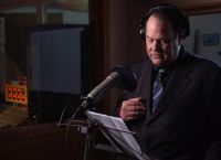 Νταν Ακρόιντ: Αφηγητής στη σειρά ντοκιμαντέρ «Hotel Paranormal» Νταν Ακρόιντ: Αφηγητής στη σειρά ντοκιμαντέρ «Hotel Paranormal»