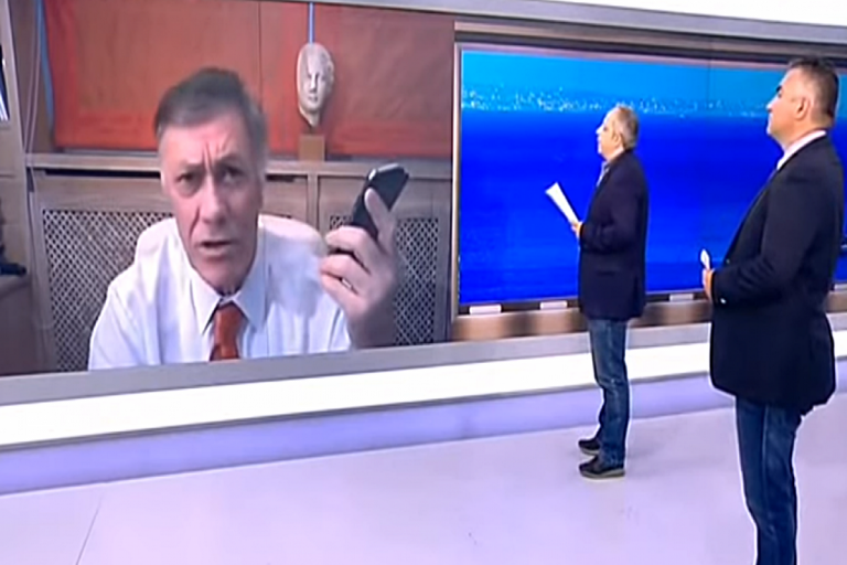 Καθηγητής Υφαντόπουλος ΣΚΑΪ: «Ήρθα στο κανάλι σας και κόλλησα κορωνοϊό»
