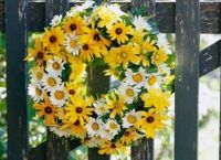 Πρωτομαγιά: Τα πέντε πιο γνωστά έθιμα στην Ελλάδα Πρωτομαγιά: Τα πέντε πιο γνωστά έθιμα στην Ελλάδα