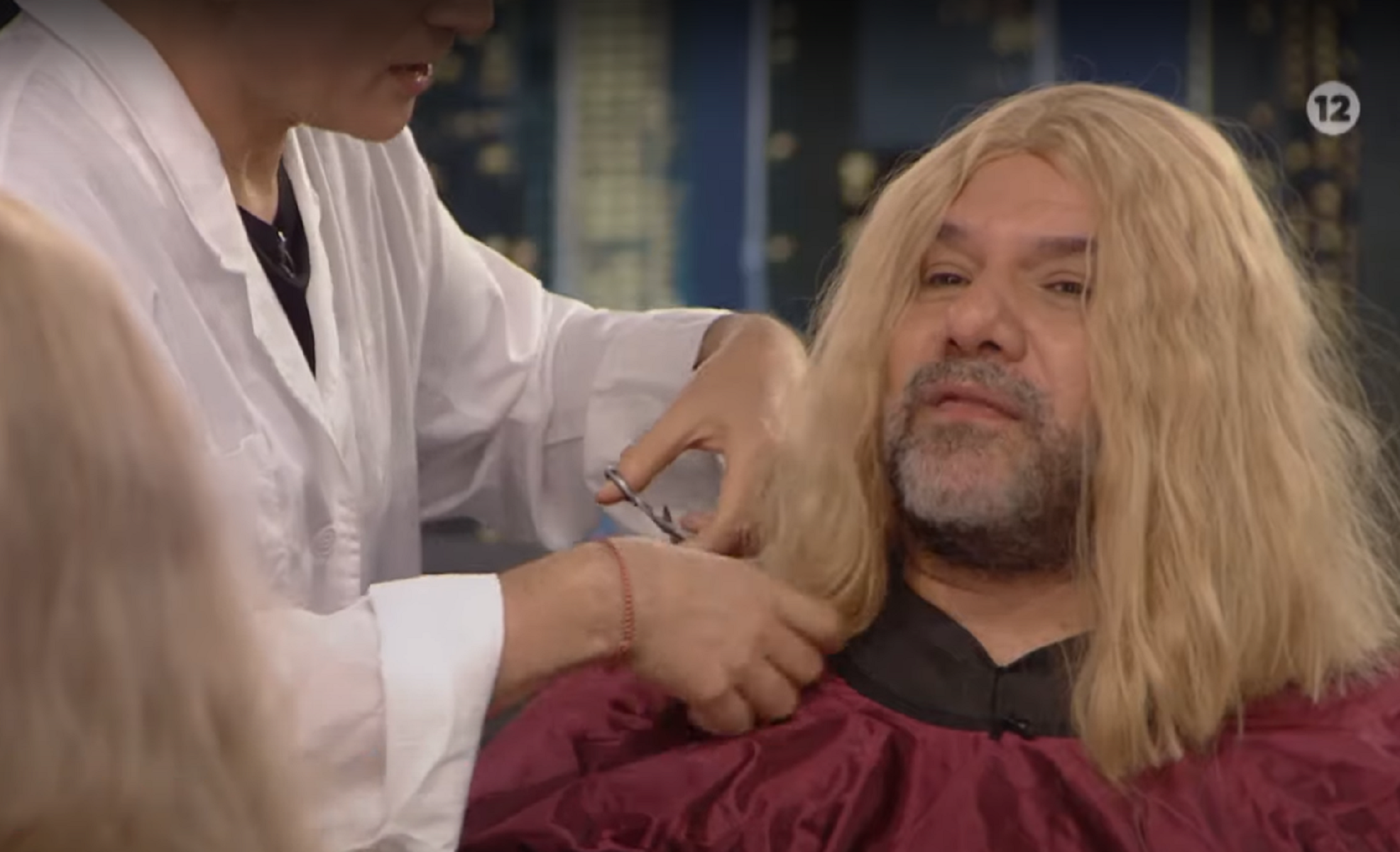 The 2night Show καλεσμένοι: Μπακοδήμου, Ηλιόπουλος και “Πρωινοί τύποι” στο πλατό του Γρηγόρη Αρναούτογλου