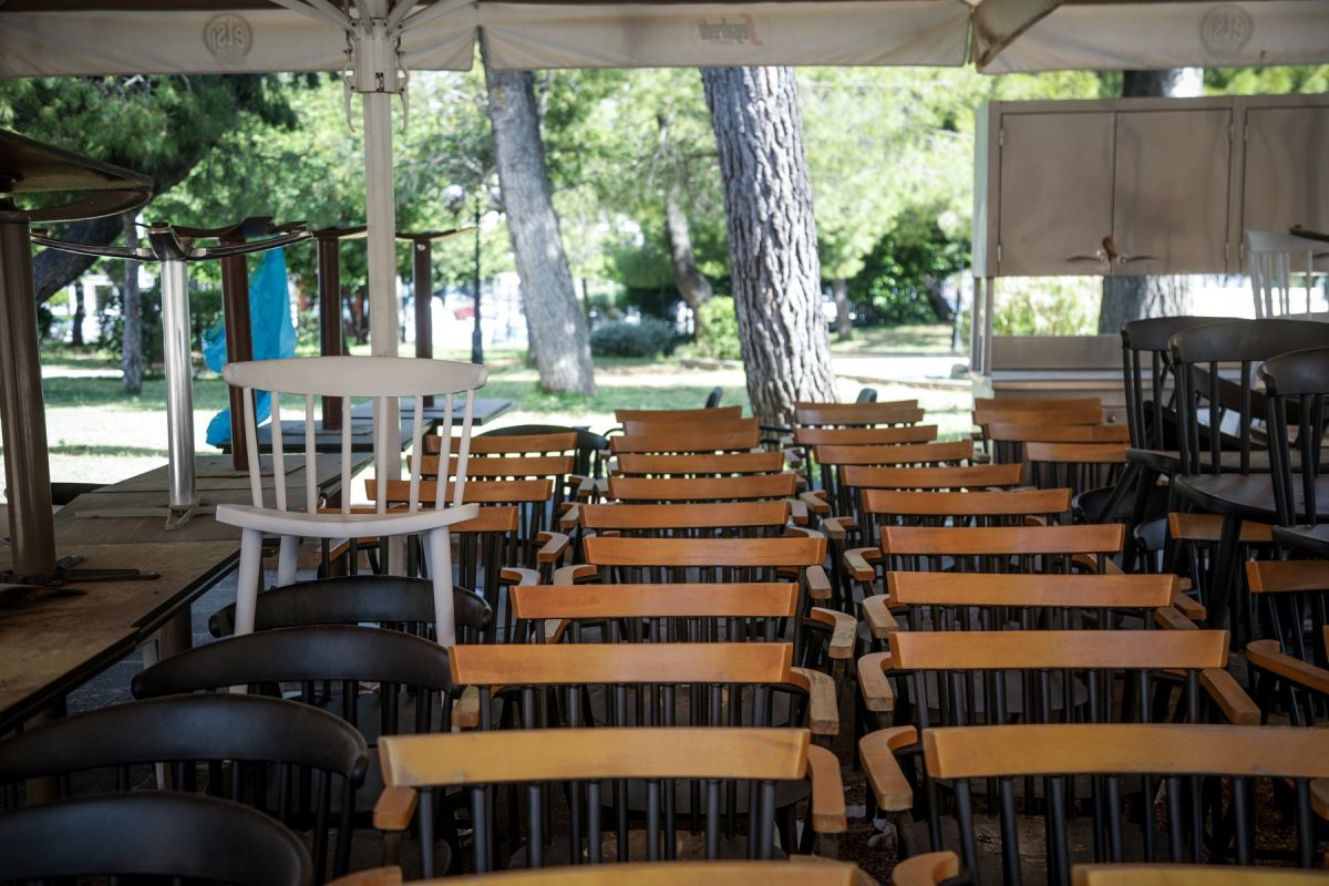 Τάκης Θεοδωρικάκος εστίαση: Πιθανώς να ισχύσουν έως το τέλος του έτους οι ρυθμίσεις για τα τραπεζοκαθίσματα