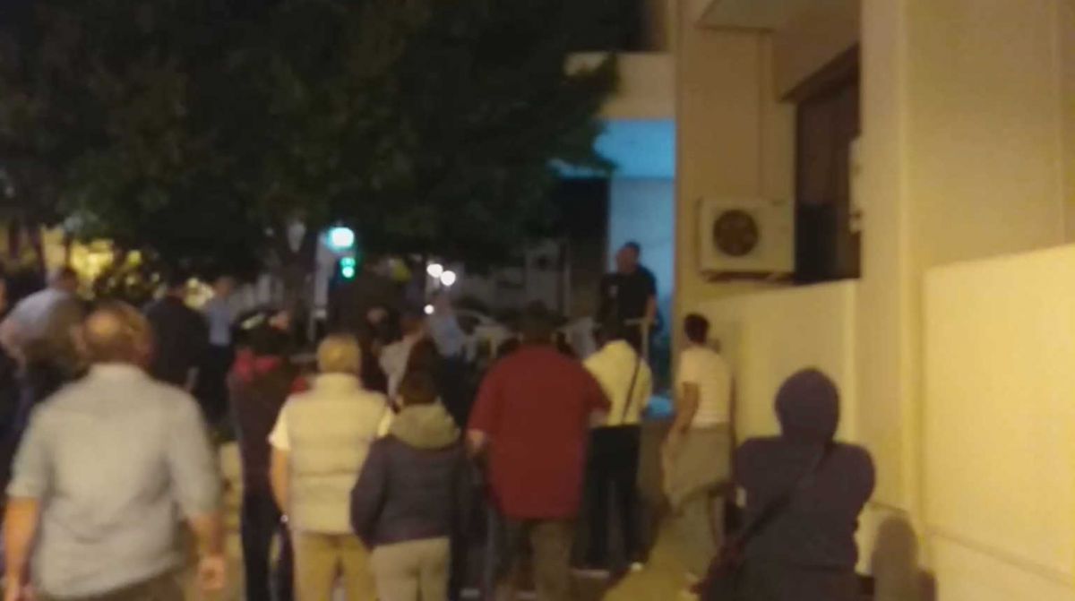 Γιώργος Τσίπρας Μέγαρα: Προπηλακίστηκε ο βουλευτής του ΣΥΡΙΖΑ