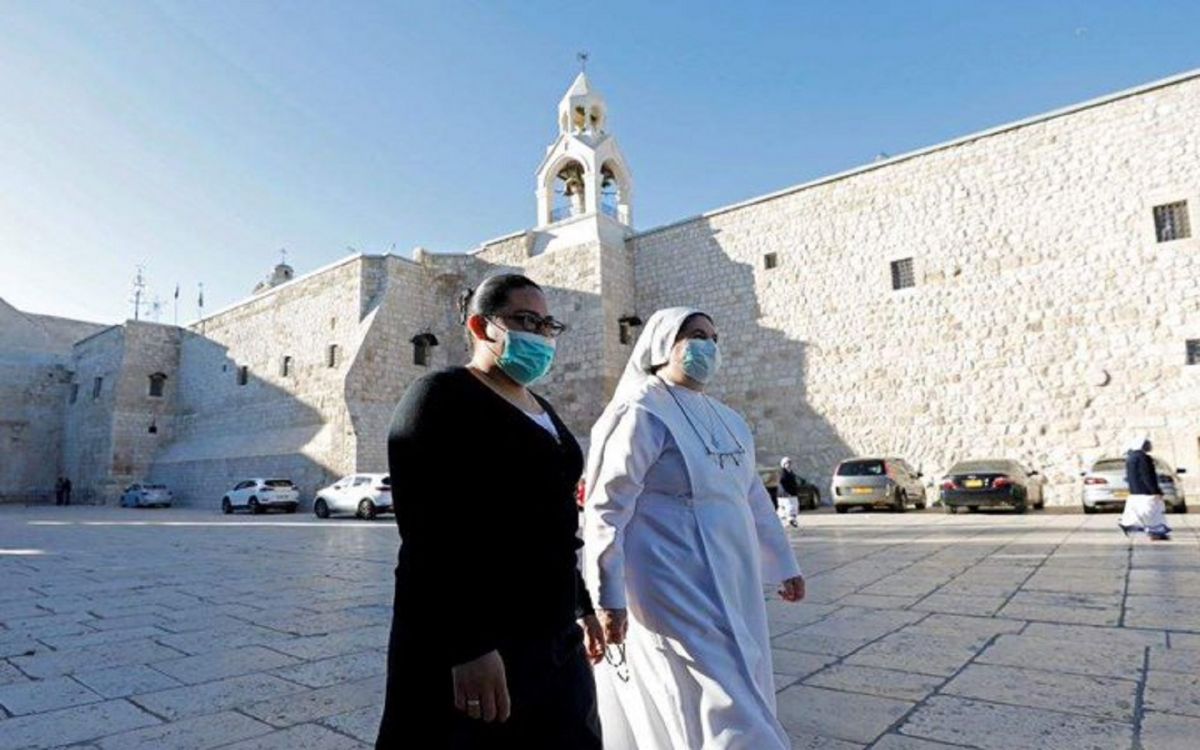 Άνοιξε μετά από 80 μέρες η Βασιλική της Γεννήσεως στη Βηθλεέμ