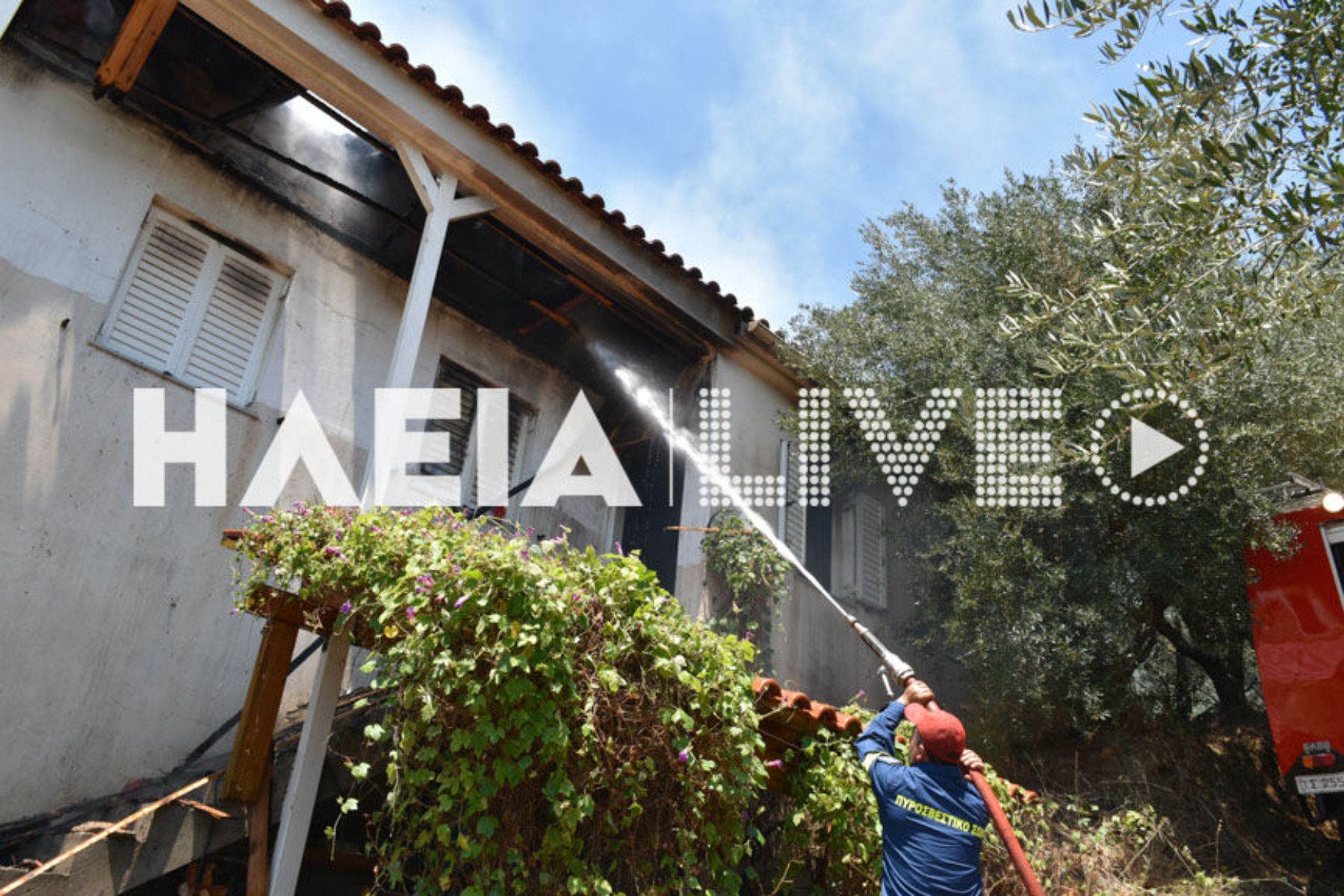 Φωτιά Ζαχάρω: Πυρκαγιά ξέσπασε σε κατοικία – Ένας νεκρός