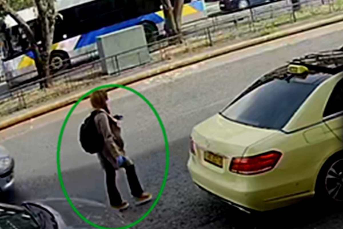 Επίθεση βιτριόλι: Ηχητικό ντοκουμέντο με τη φωνή της 35χρονης την ώρα που έκλεινε το ταξί