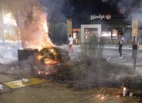 Νέα δολοφονία ΗΠΑ: Κι άλλος «Τζορτζ Φλόιντ» – Νεκρός από πυρά αστυνομικών