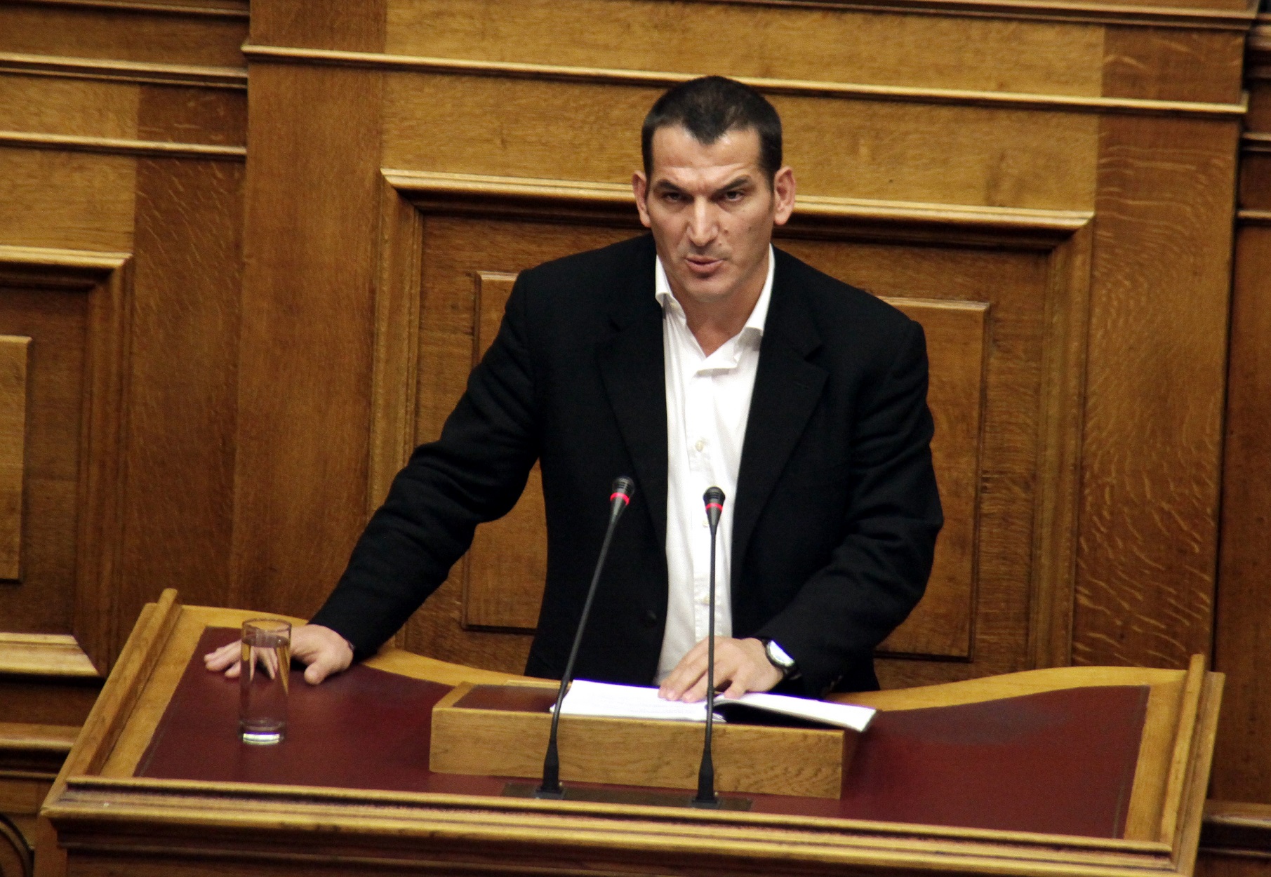Άρση Βαρών: Έντονη κριτική από Ολυμπιονίκες στον Πύρρο Δήμα