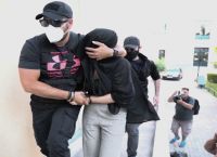 Επίθεση Καλλιθέα: «Μπήκε και ζήτησε βιτριόλι» – Σοκαριστική μαρτυρία για την 35χρονη