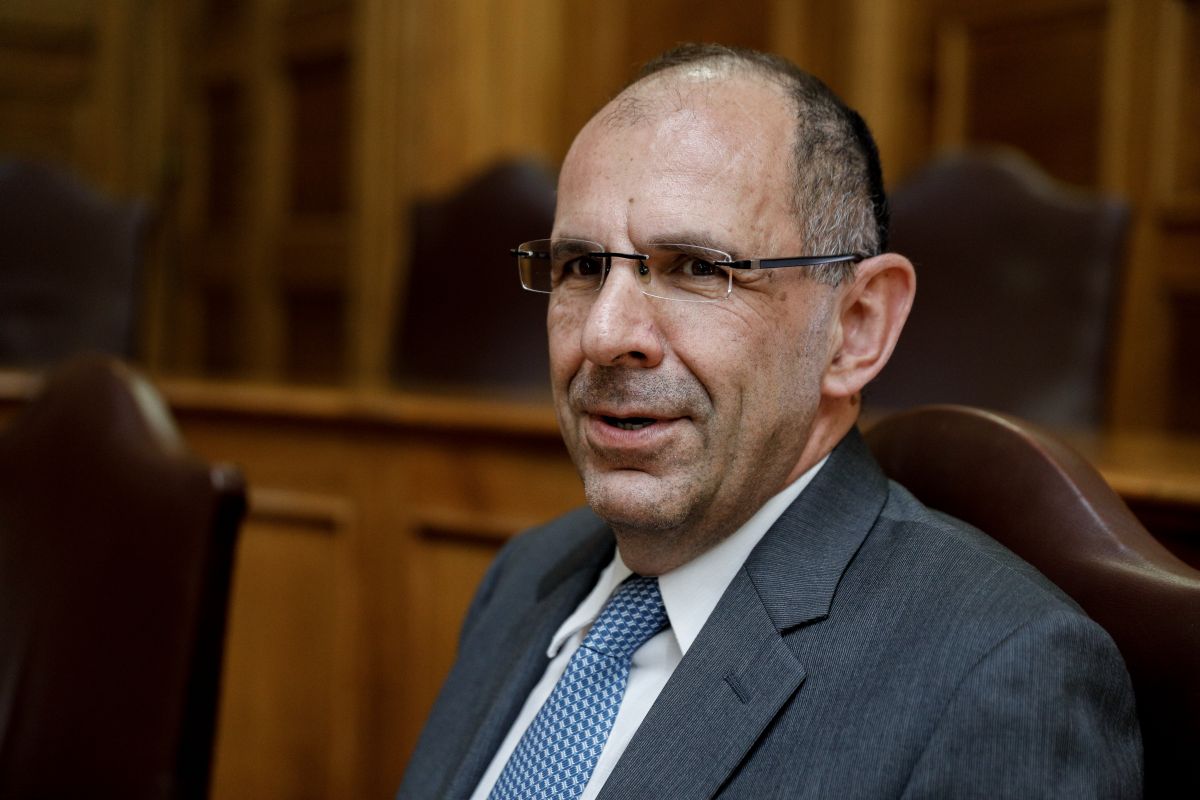 Γεραπετρίτης: Ανασχηματισμός, εάν χρειαστεί, μετά την 1η Ιουλίου