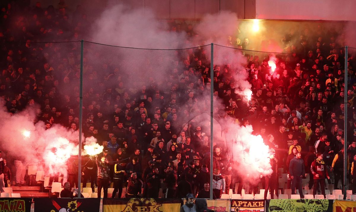 Super League: Χωρίς κόσμο τα εναπομείναντα ματς του πρωταθλήματος