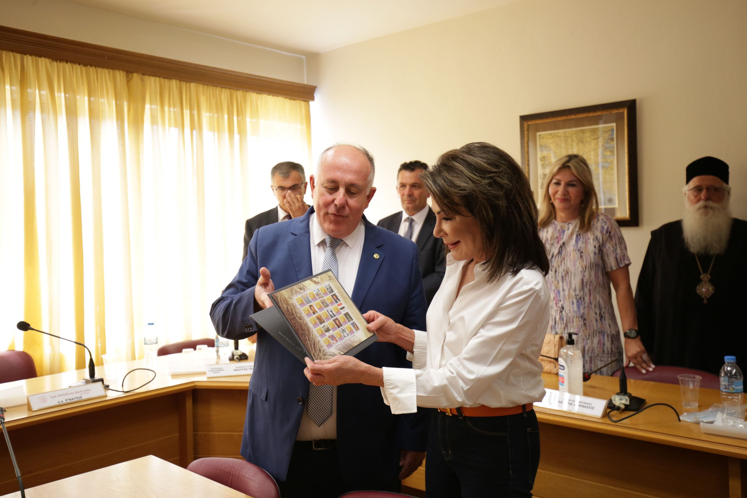 Επιτροπή «Ελλάδα 2021»: Επίσκεψη στον Δήμο Ρήγα Φεραίου