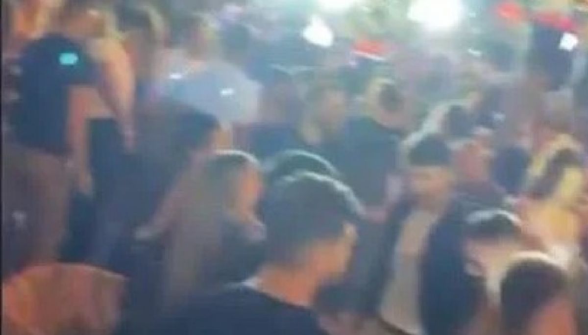 Beach bar Άλιμος: «Λουκέτο» για δύο μήνες και πρόστιμο 20 χιλιάδων ευρώ