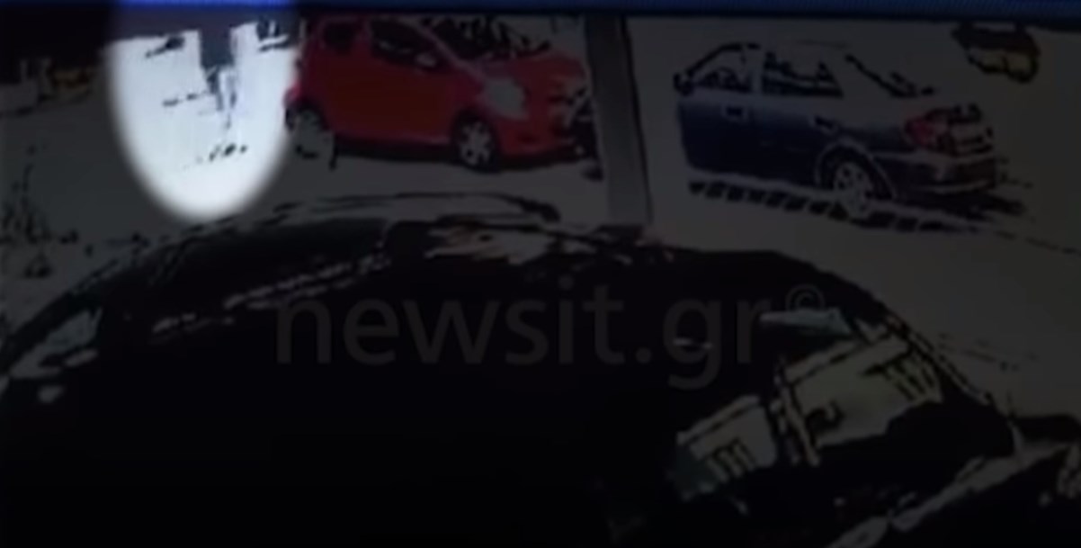 Βίντεο ντοκουμέντο την ώρα της σύλληψης της 35χρονης – Έτρεξε να ξεφύγει