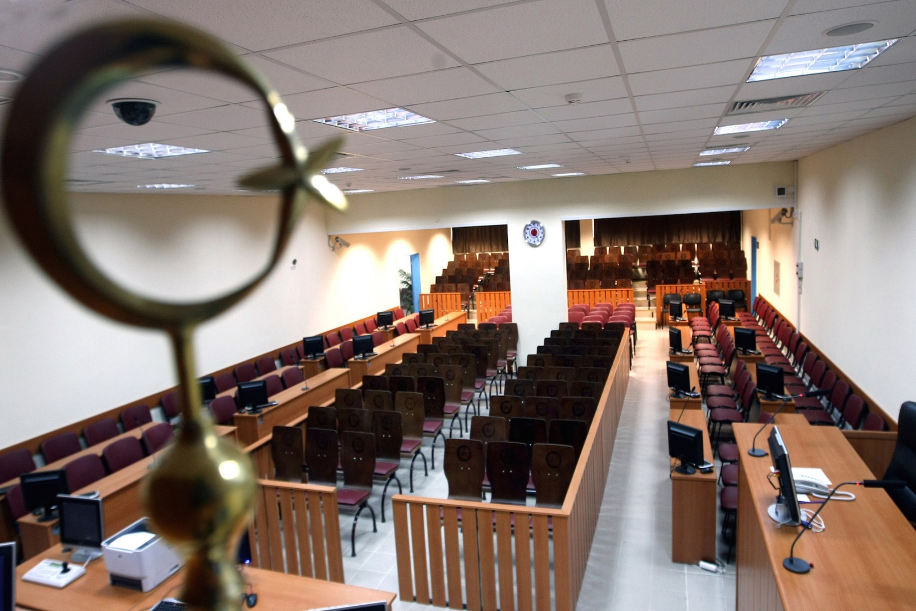 Τούρκοι δημοσιογράφοι Λιβύη: Κάθονται στο εδώλιο για «εθνική προδοσία»