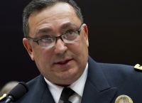 Αρχηγός αστυνομίας Χιούστον σε Τραμπ: Κλείσε το στόμα – Δεν είσαι σε ριάλιτι