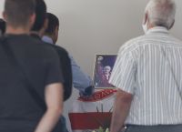 Νίκος Αλέφαντος κηδεία: Με σημαία του Ολυμπιακού το φέρετρό του [pics]