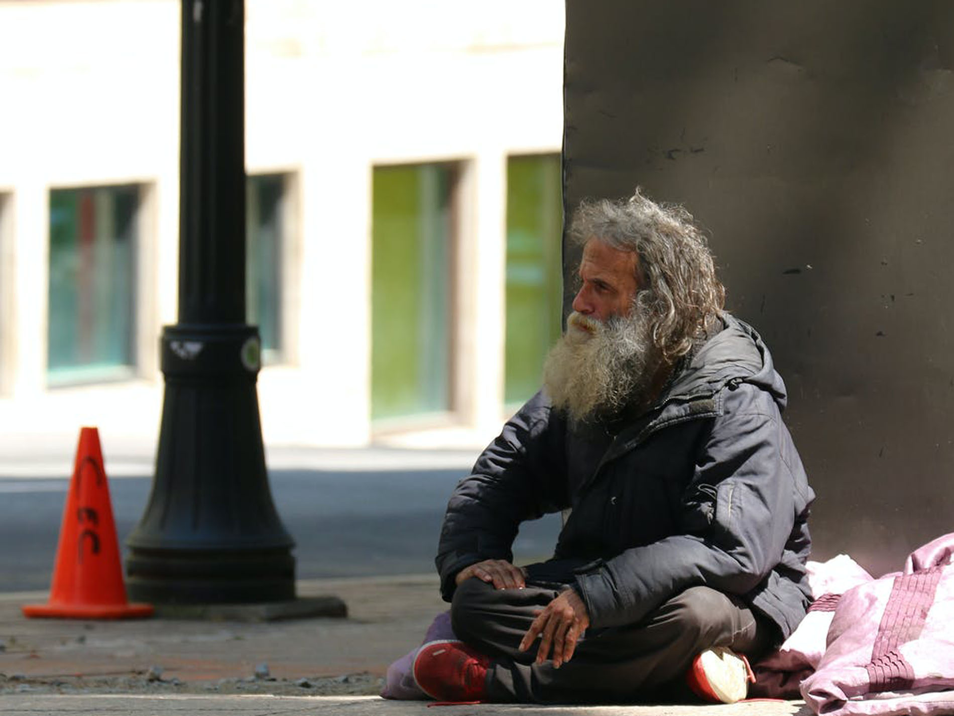 Παγκόσμια Μέρα Κατοικίας: Συνέντευξη τύπου για τα προβλήματα στέγης